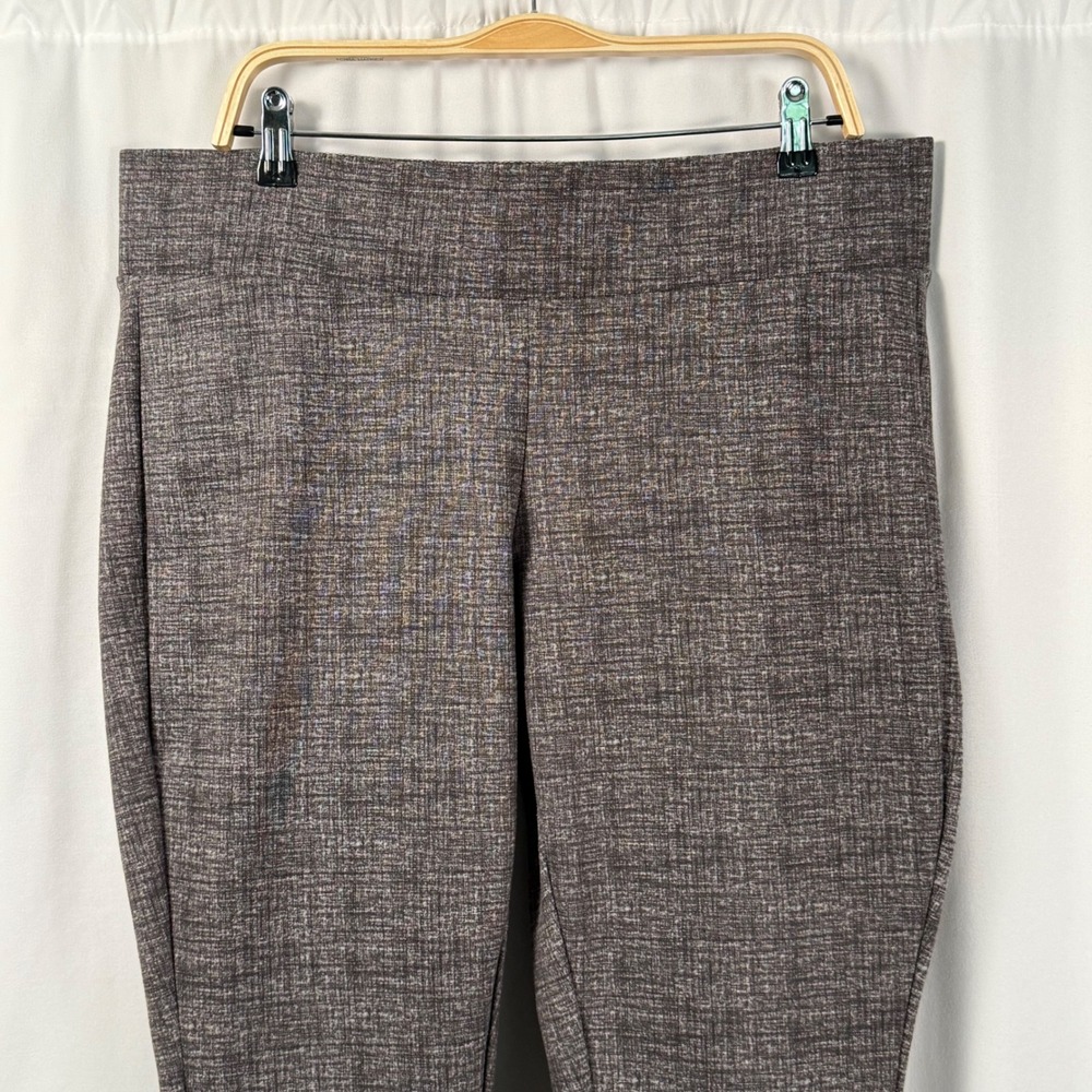 Torrid Slim Fix Pixie Pants Pull On Leggings Womens Size 2 (18-20) Brown Static - Picture 6 of 9